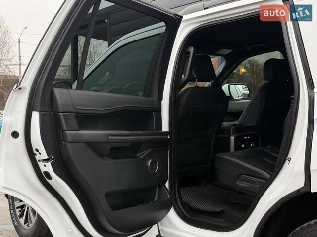 Белый Форд Экспедиция, объемом двигателя 3.5 л и пробегом 157 тыс. км за 26300 $, фото 43 на Automoto.ua