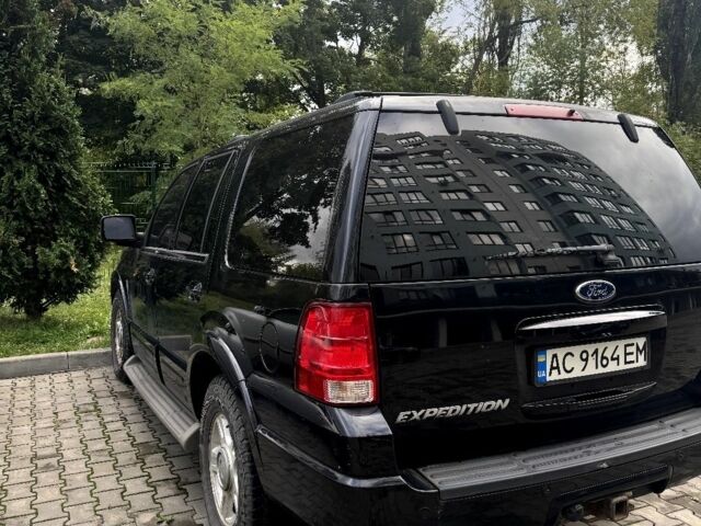 Чорний Форд Экспедиція, об'ємом двигуна 5 л та пробігом 320 тис. км за 4000 $, фото 14 на Automoto.ua