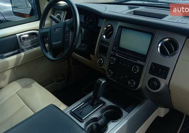 Черный Форд Экспедиция, объемом двигателя 3.5 л и пробегом 170 тыс. км за 17890 $, фото 26 на Automoto.ua