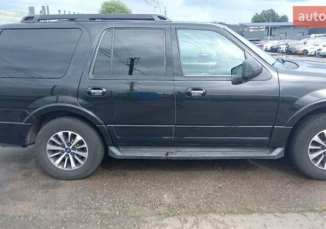 Черный Форд Экспедиция, объемом двигателя 3.5 л и пробегом 170 тыс. км за 17890 $, фото 20 на Automoto.ua