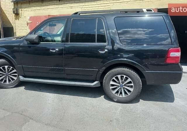 Черный Форд Экспедиция, объемом двигателя 3.5 л и пробегом 170 тыс. км за 17890 $, фото 7 на Automoto.ua