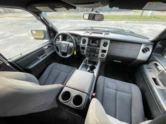 Форд Экспедиция 2016 в Львове на Automoto.ua Черный Форд Экспедиция, объемом двигателя 3.5 л и пробегом 72 тыс. км за 3400 $, фото 10 на Automoto.ua