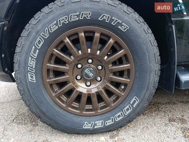 Форд Экспедиция 2016 в Киеве на Automoto.ua Черный Форд Экспедиция, объемом двигателя 3.5 л и пробегом 233 тыс. км за 22500 $, фото 5 на Automoto.ua