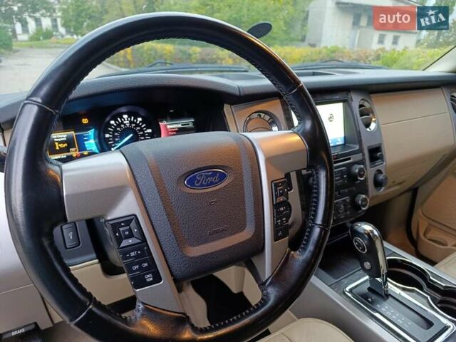 Форд Экспедиция 2016 в Киеве на Automoto.ua Черный Форд Экспедиция, объемом двигателя 3.5 л и пробегом 233 тыс. км за 22500 $, фото 8 на Automoto.ua
