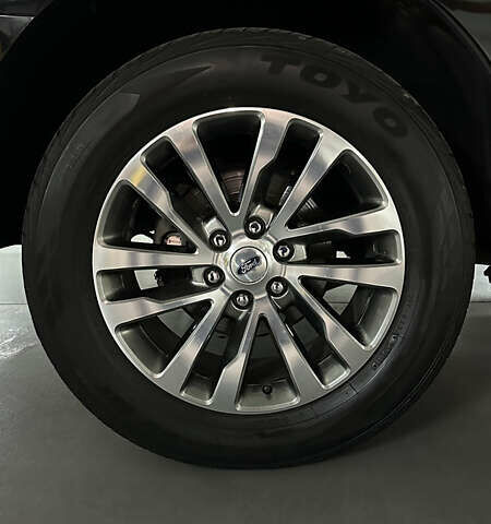 Черный Форд Экспедиция, объемом двигателя 3.5 л и пробегом 143 тыс. км за 31900 $, фото 22 на Automoto.ua