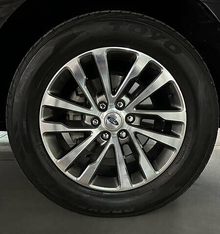 Черный Форд Экспедиция, объемом двигателя 3.5 л и пробегом 143 тыс. км за 31900 $, фото 23 на Automoto.ua