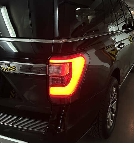 Черный Форд Экспедиция, объемом двигателя 3.5 л и пробегом 143 тыс. км за 31900 $, фото 10 на Automoto.ua