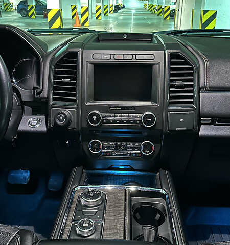 Черный Форд Экспедиция, объемом двигателя 3.5 л и пробегом 143 тыс. км за 31900 $, фото 20 на Automoto.ua