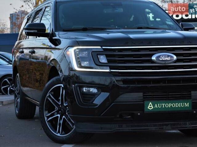 Черный Форд Экспедиция, объемом двигателя 3.5 л и пробегом 31 тыс. км за 48000 $, фото 2 на Automoto.ua