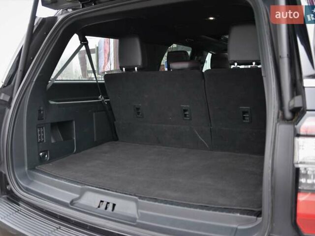 Черный Форд Экспедиция, объемом двигателя 3.5 л и пробегом 31 тыс. км за 48000 $, фото 48 на Automoto.ua