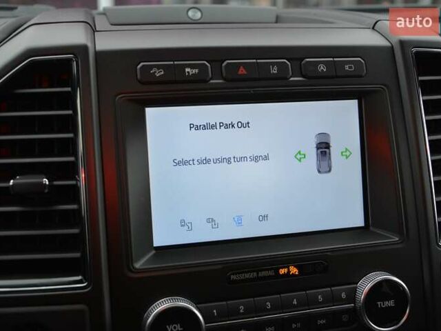 Черный Форд Экспедиция, объемом двигателя 3.5 л и пробегом 31 тыс. км за 48000 $, фото 33 на Automoto.ua