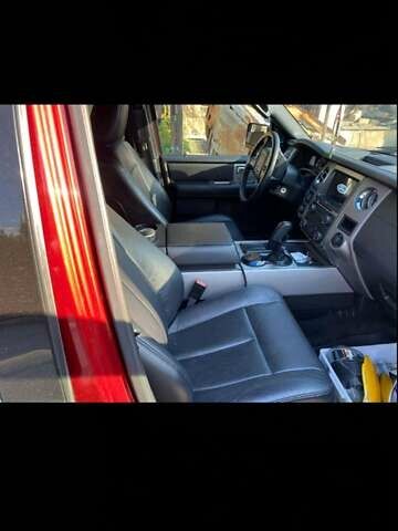 Форд Экспедиция 2016 в Киеве на Automoto.ua Красный Форд Экспедиция, объемом двигателя 3.5 л и пробегом 249 тыс. км за 19989 $, фото 101 на Automoto.ua