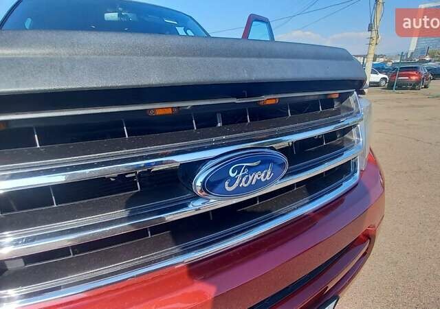 Форд Экспедиция 2016 в Киеве на Automoto.ua Красный Форд Экспедиция, объемом двигателя 3.5 л и пробегом 249 тыс. км за 19989 $, фото 9 на Automoto.ua