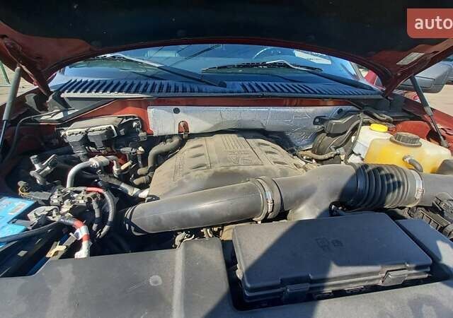 Форд Экспедиция 2016 в Киеве на Automoto.ua Красный Форд Экспедиция, объемом двигателя 3.5 л и пробегом 249 тыс. км за 19989 $, фото 12 на Automoto.ua