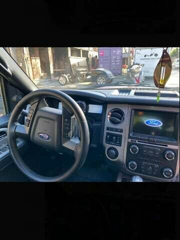 Форд Экспедиция 2016 в Киеве на Automoto.ua Красный Форд Экспедиция, объемом двигателя 3.5 л и пробегом 249 тыс. км за 19989 $, фото 103 на Automoto.ua