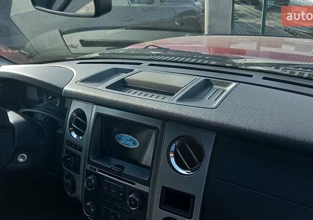 Форд Экспедиция 2016 в Киеве на Automoto.ua Красный Форд Экспедиция, объемом двигателя 3.5 л и пробегом 249 тыс. км за 19989 $, фото 75 на Automoto.ua