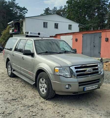 Серый Форд Экспедиция, объемом двигателя 5.4 л и пробегом 106 тыс. км за 11990 $, фото 2 на Automoto.ua