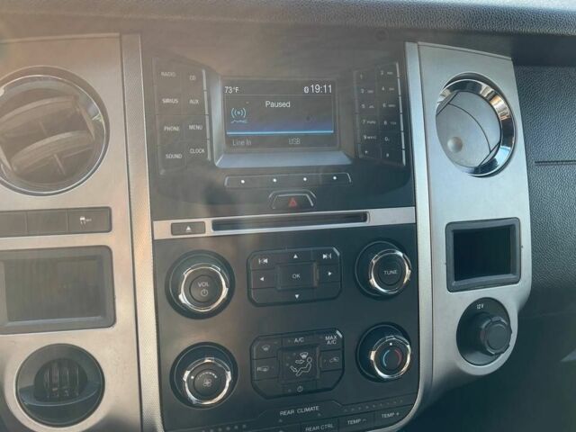 Серый Форд Экспедиция, объемом двигателя 3.5 л и пробегом 72 тыс. км за 17000 $, фото 17 на Automoto.ua