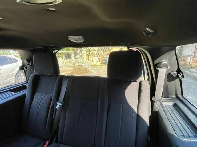 Серый Форд Экспедиция, объемом двигателя 3.5 л и пробегом 72 тыс. км за 17000 $, фото 13 на Automoto.ua