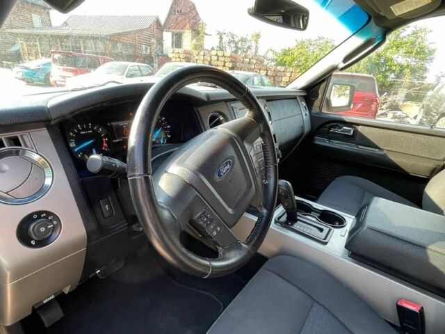 Серый Форд Экспедиция, объемом двигателя 3.5 л и пробегом 72 тыс. км за 17000 $, фото 11 на Automoto.ua