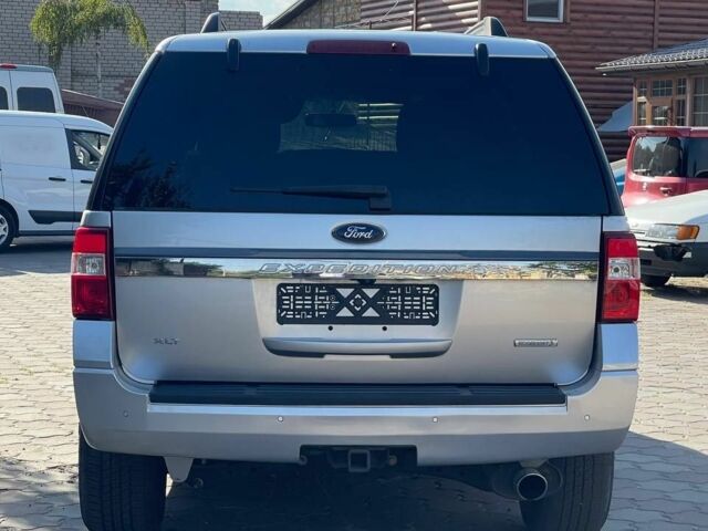 Серый Форд Экспедиция, объемом двигателя 3.5 л и пробегом 72 тыс. км за 17000 $, фото 5 на Automoto.ua