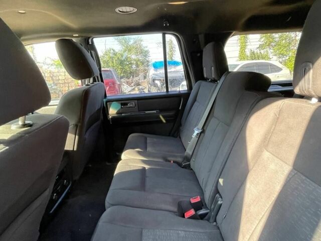 Серый Форд Экспедиция, объемом двигателя 3.5 л и пробегом 72 тыс. км за 17000 $, фото 12 на Automoto.ua