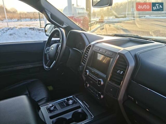 Серый Форд Экспедиция, объемом двигателя 3.5 л и пробегом 108 тыс. км за 38500 $, фото 30 на Automoto.ua