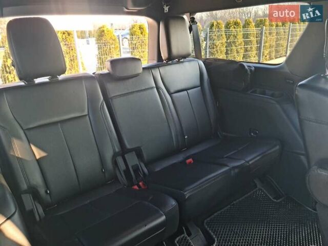 Серый Форд Экспедиция, объемом двигателя 3.5 л и пробегом 108 тыс. км за 38500 $, фото 24 на Automoto.ua