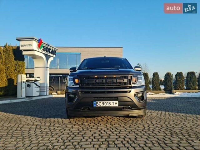 Серый Форд Экспедиция, объемом двигателя 3.5 л и пробегом 108 тыс. км за 38500 $, фото 2 на Automoto.ua