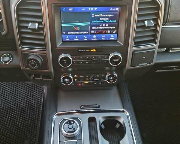 Серый Форд Экспедиция, объемом двигателя 3.5 л и пробегом 108 тыс. км за 38500 $, фото 43 на Automoto.ua