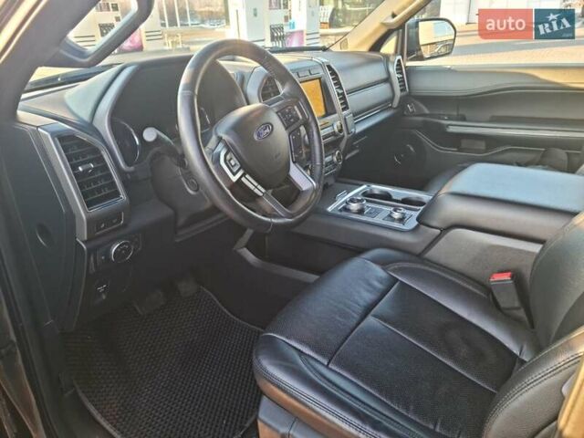 Серый Форд Экспедиция, объемом двигателя 3.5 л и пробегом 108 тыс. км за 38500 $, фото 31 на Automoto.ua