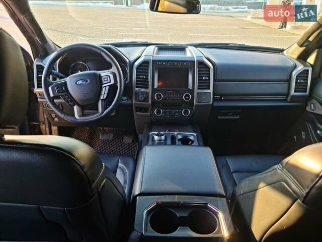 Серый Форд Экспедиция, объемом двигателя 3.5 л и пробегом 108 тыс. км за 38500 $, фото 35 на Automoto.ua