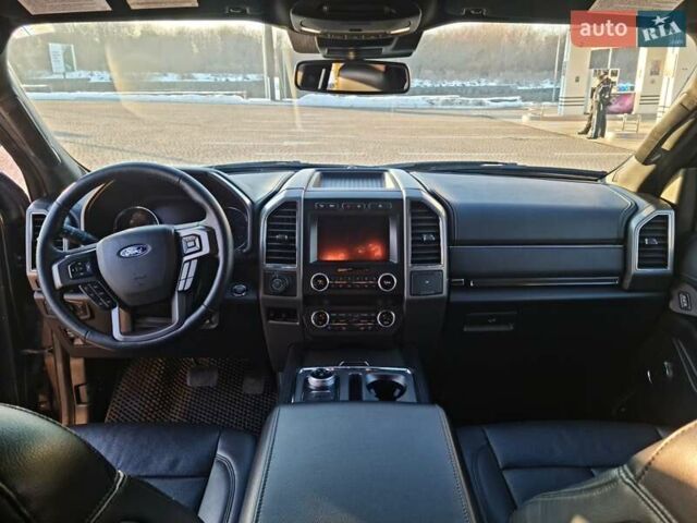 Серый Форд Экспедиция, объемом двигателя 3.5 л и пробегом 108 тыс. км за 38500 $, фото 34 на Automoto.ua
