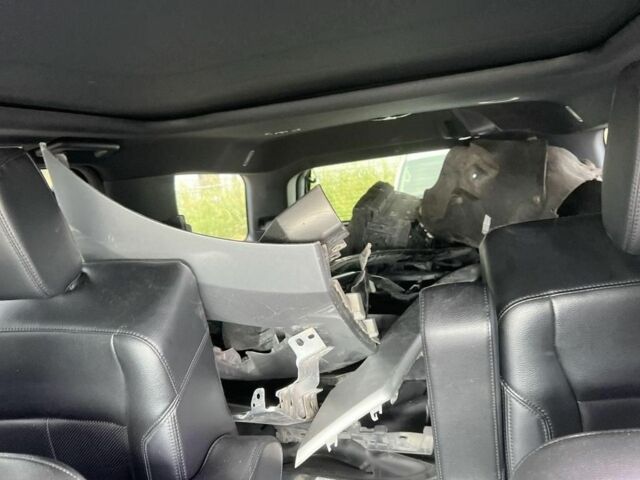 Сірий Форд Экспедиція, об'ємом двигуна 0 л та пробігом 116 тис. км за 24000 $, фото 2 на Automoto.ua