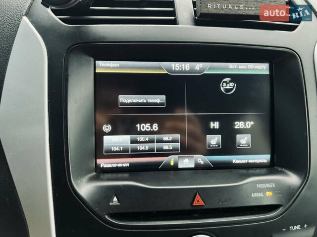 Белый Форд Эксплорер, объемом двигателя 3.5 л и пробегом 340 тыс. км за 12400 $, фото 26 на Automoto.ua