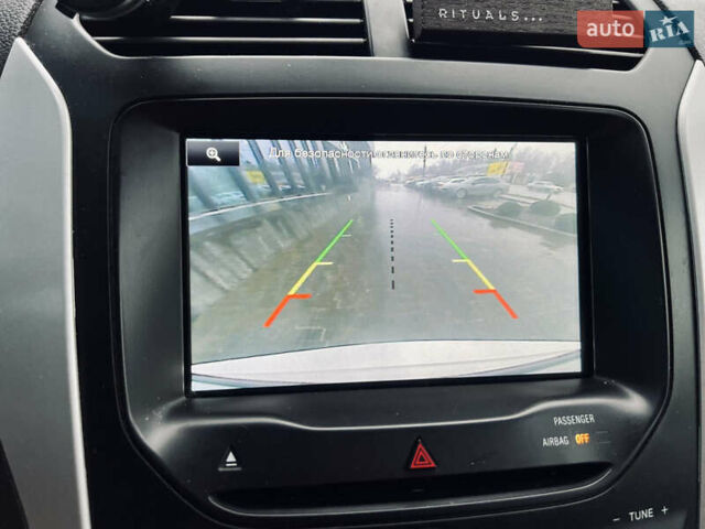 Белый Форд Эксплорер, объемом двигателя 3.5 л и пробегом 340 тыс. км за 12400 $, фото 24 на Automoto.ua