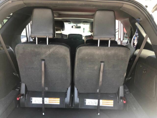 Белый Форд Эксплорер, объемом двигателя 3.5 л и пробегом 239 тыс. км за 15200 $, фото 13 на Automoto.ua