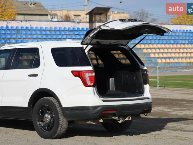 Белый Форд Эксплорер, объемом двигателя 3.72 л и пробегом 128 тыс. км за 16500 $, фото 8 на Automoto.ua
