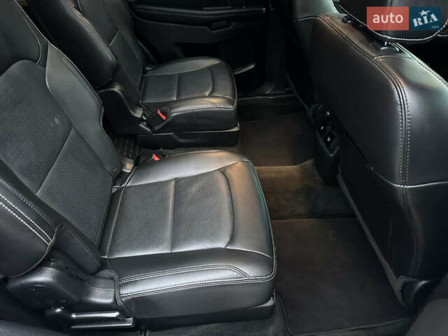 Білий Форд Експлорер, об'ємом двигуна 2.3 л та пробігом 148 тис. км за 16000 $, фото 53 на Automoto.ua