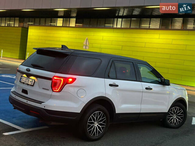 Білий Форд Експлорер, об'ємом двигуна 3.5 л та пробігом 192 тис. км за 14200 $, фото 7 на Automoto.ua