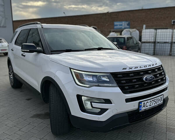 Білий Форд Експлорер, об'ємом двигуна 3.5 л та пробігом 139 тис. км за 17500 $, фото 3 на Automoto.ua