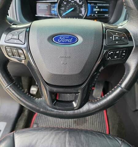 Белый Форд Эксплорер, объемом двигателя 3.5 л и пробегом 89 тыс. км за 25200 $, фото 9 на Automoto.ua