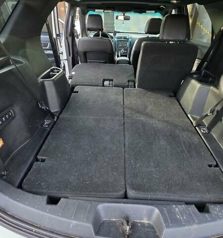 Белый Форд Эксплорер, объемом двигателя 3.5 л и пробегом 89 тыс. км за 25200 $, фото 18 на Automoto.ua