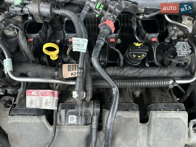 Білий Форд Експлорер, об'ємом двигуна 2.3 л та пробігом 148 тис. км за 16000 $, фото 87 на Automoto.ua