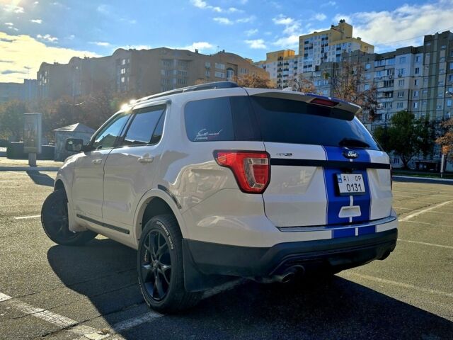 Білий Форд Експлорер, об'ємом двигуна 2.3 л та пробігом 417 тис. км за 15700 $, фото 11 на Automoto.ua