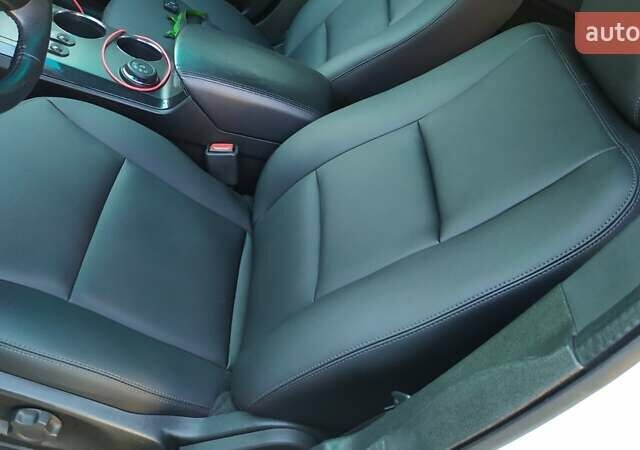 Білий Форд Експлорер, об'ємом двигуна 3.7 л та пробігом 160 тис. км за 17000 $, фото 9 на Automoto.ua