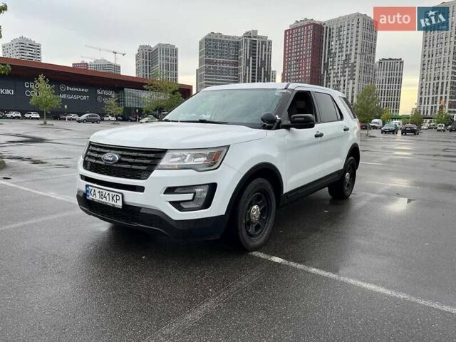 Белый Форд Эксплорер, объемом двигателя 3.73 л и пробегом 195 тыс. км за 13789 $, фото 1 на Automoto.ua