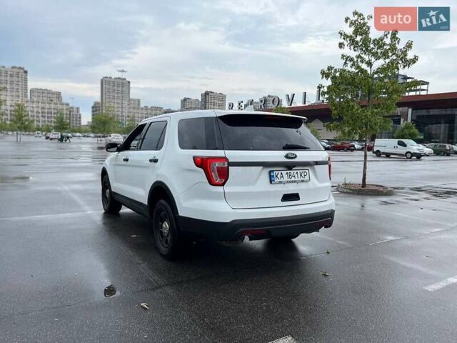 Белый Форд Эксплорер, объемом двигателя 3.73 л и пробегом 195 тыс. км за 13789 $, фото 7 на Automoto.ua