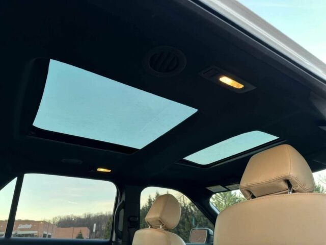 Белый Форд Эксплорер, объемом двигателя 3.5 л и пробегом 58 тыс. км за 8000 $, фото 7 на Automoto.ua