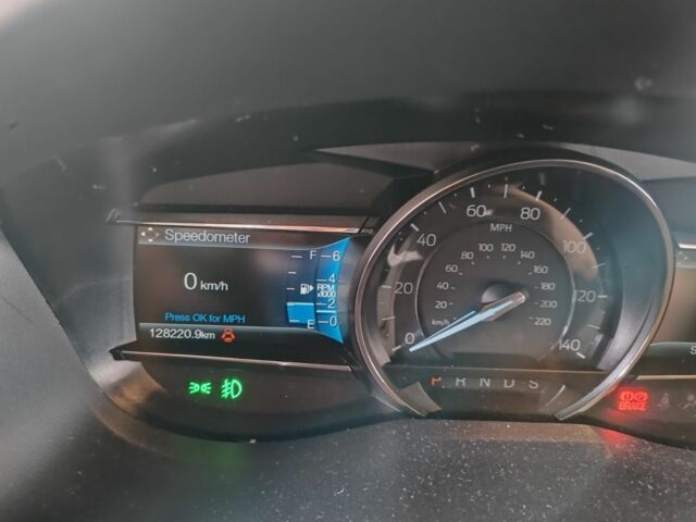 Форд Эксплорер 2017 в Лозовой на Automoto.ua Белый Форд Эксплорер, объемом двигателя 3.5 л и пробегом 128 тыс. км за 23000 $, фото 5 на Automoto.ua